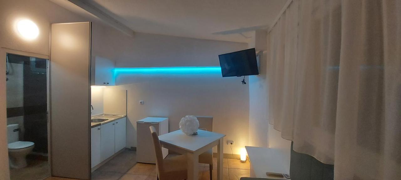 Magenta Apartments Belgrado Buitenkant foto